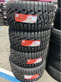 33*12.50r24 Vendo Set de llantas nueva con 50.000 millas de garantía