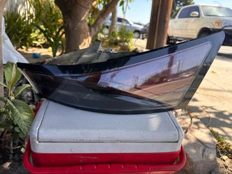 2023-2026 NISSAN ARYAN RIGHT TAILLIGHT