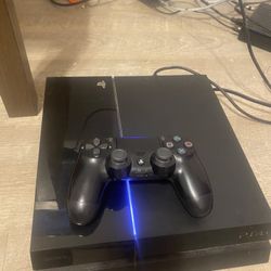 PS4  With 4 Games One Controller 
