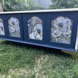 Cedar Chest 