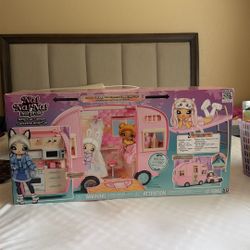 Na Na Na Surprise Kitty Camper 