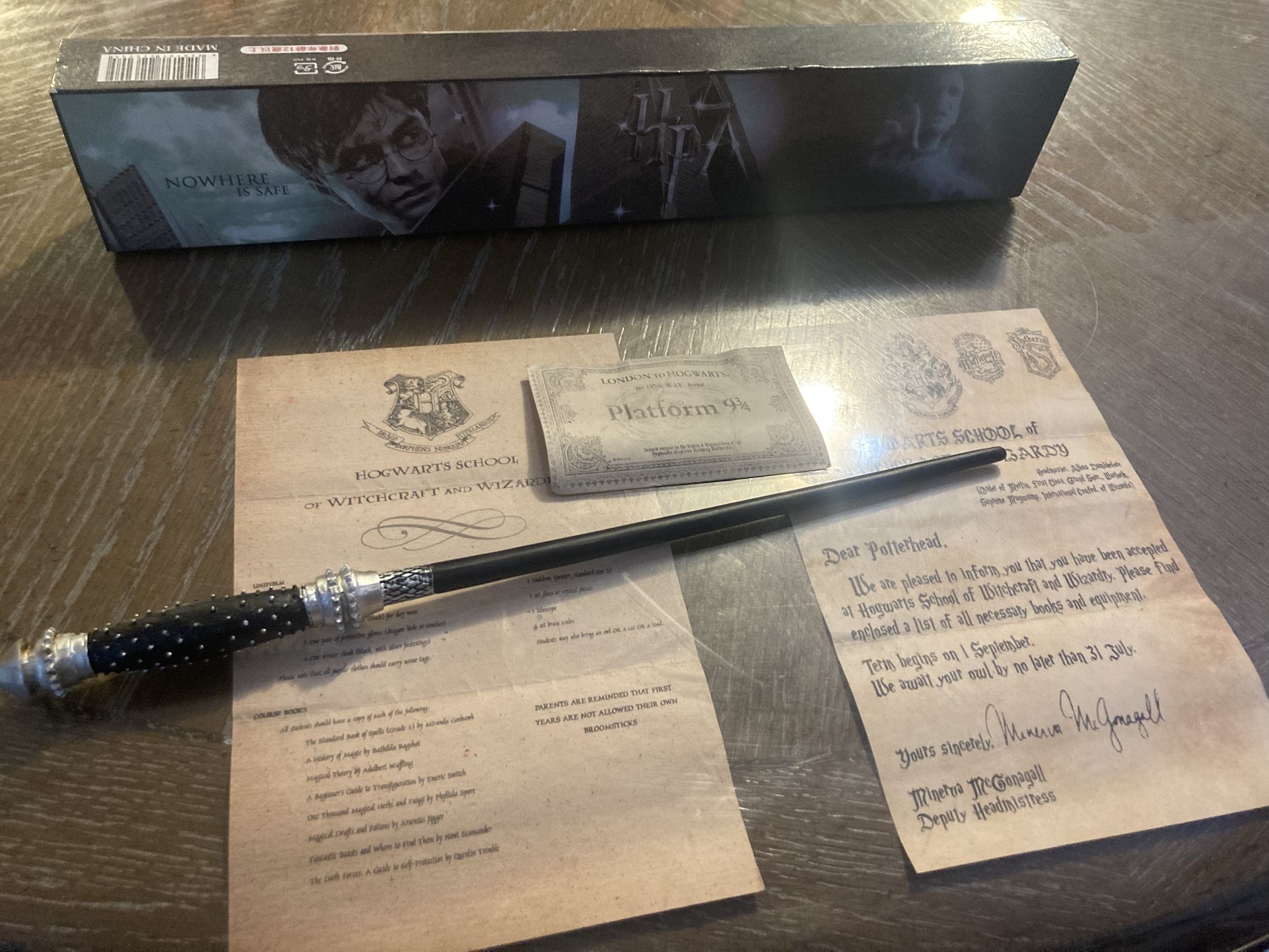 Harry Potter Narcissa MalFoy Wand 12” Nowhere Is Safe HP7 part 2 Collectible