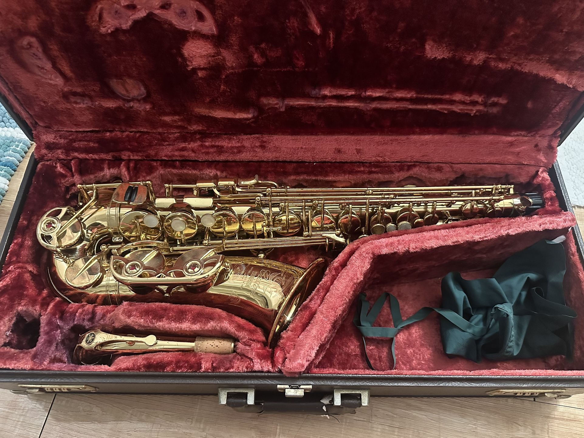Yamaha Custom Yas875 Alto Saxophone.