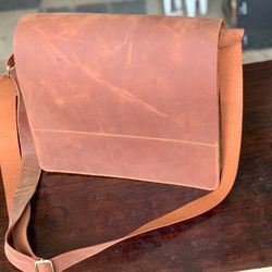 High Quality pure Leather hand crafted shoulder Strap Leather Bag