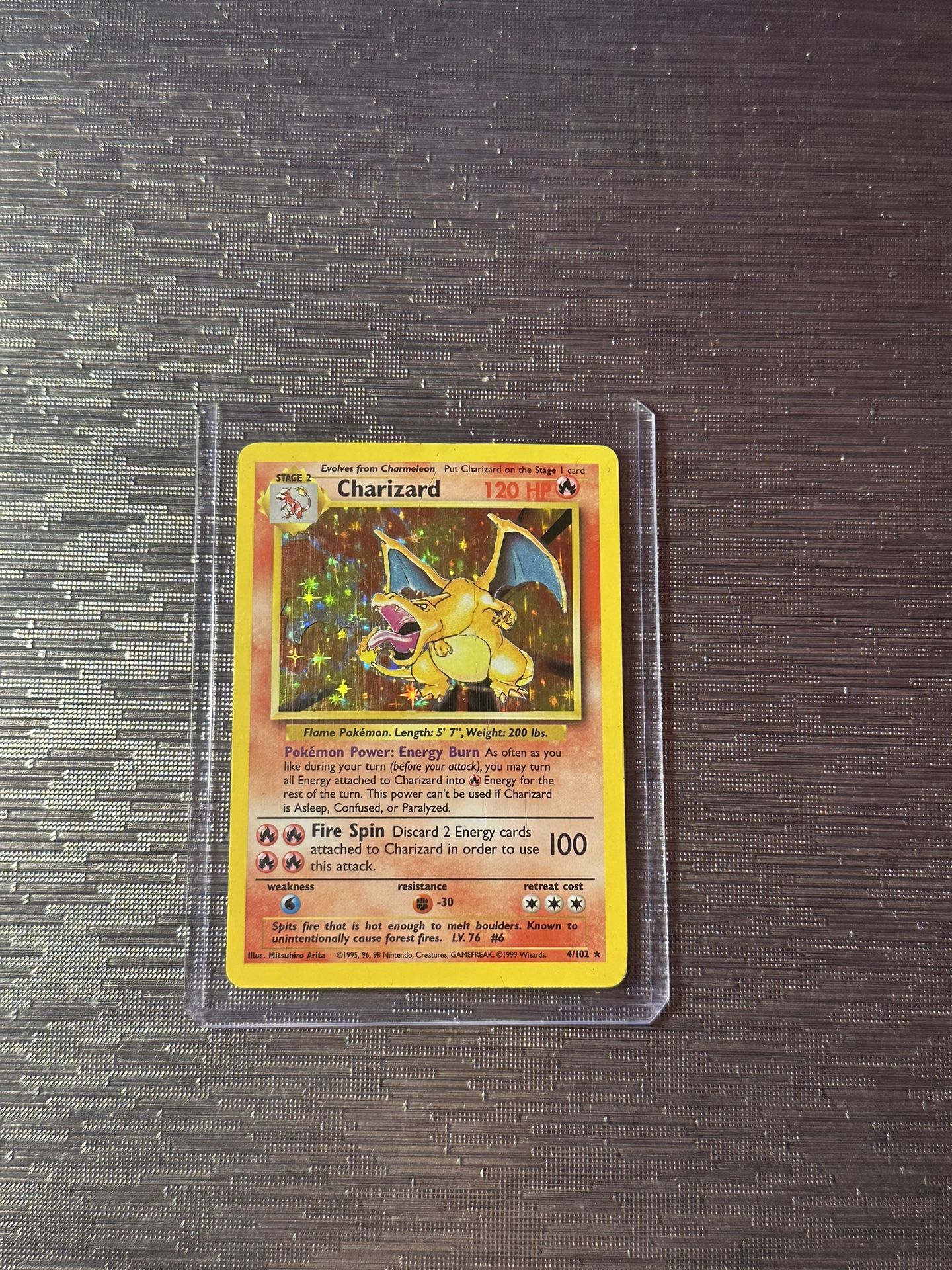 pokemon charizard card 4/102 Charizard 4/102 Shadowless Base Set Holo Rare Pokemon Card Near Mint main image 0