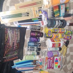 Lots Of Assorted Arts And Crafts Supplies Bundle....