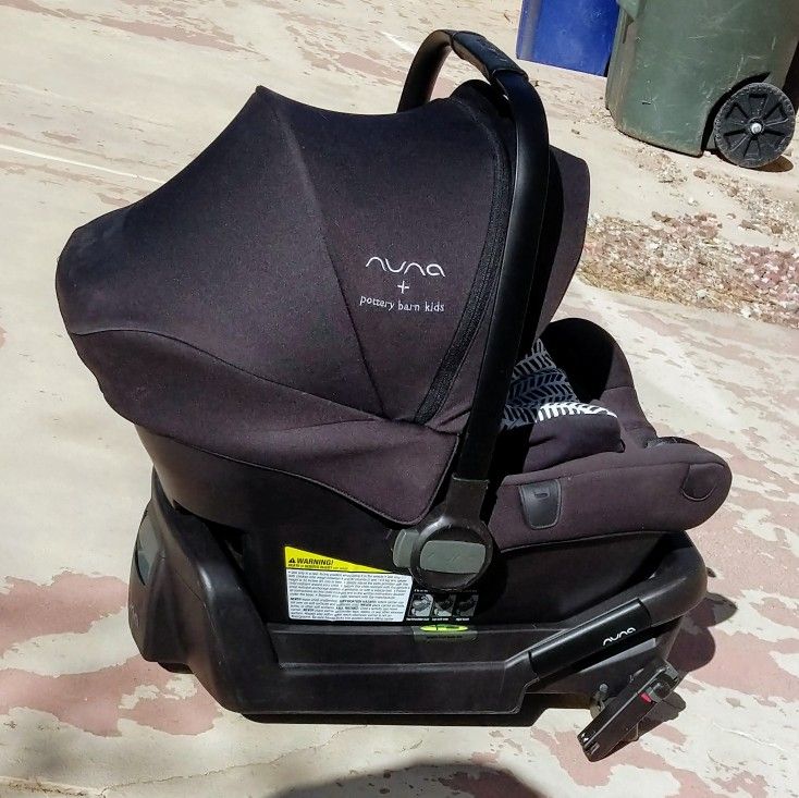 Nuna Pottery Barn Carseat W/ Detachable Base
