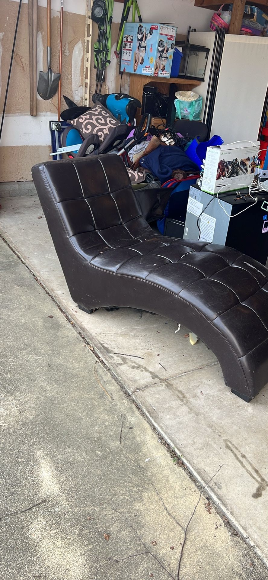 Chaise Lounge Chair 