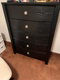 Free dresser