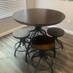 Adjustable Wooden Table With 4 Stools