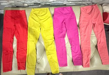 4 Pairs Lululemon Align Leggings – Size 4