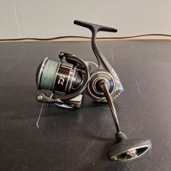 DAIWA BG 3000D-XH FISHING REEL