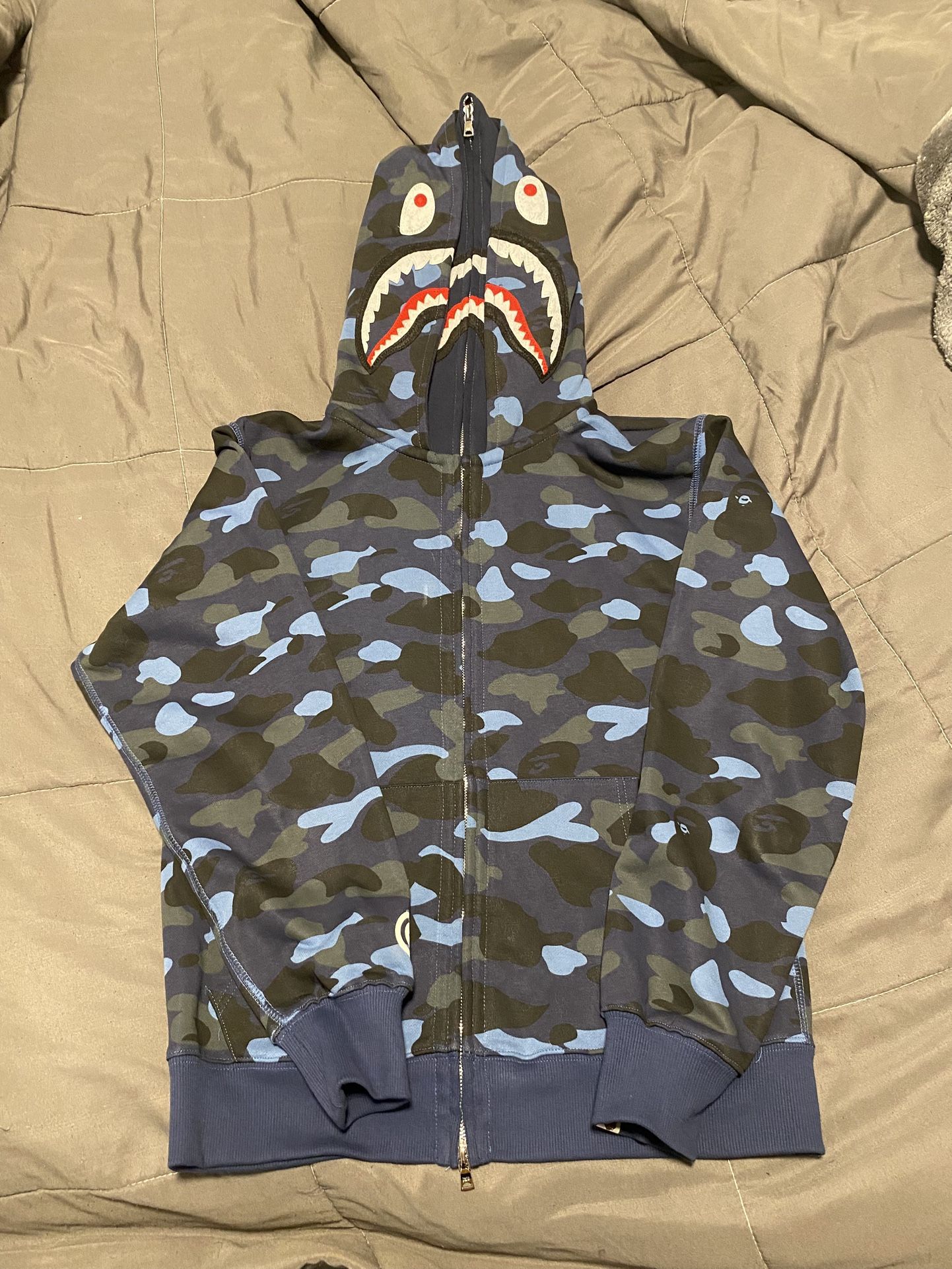 bape hoodie