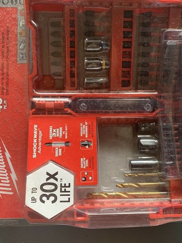 MILWAUKEE 40 Pc IMPACT DRILL & DRIVE SET