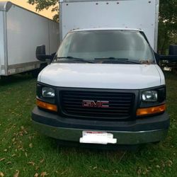 GMC Savana Box Truck