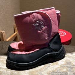 Girls Snow Boots Size 2