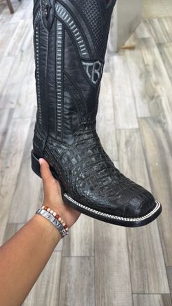 Crocodile belly