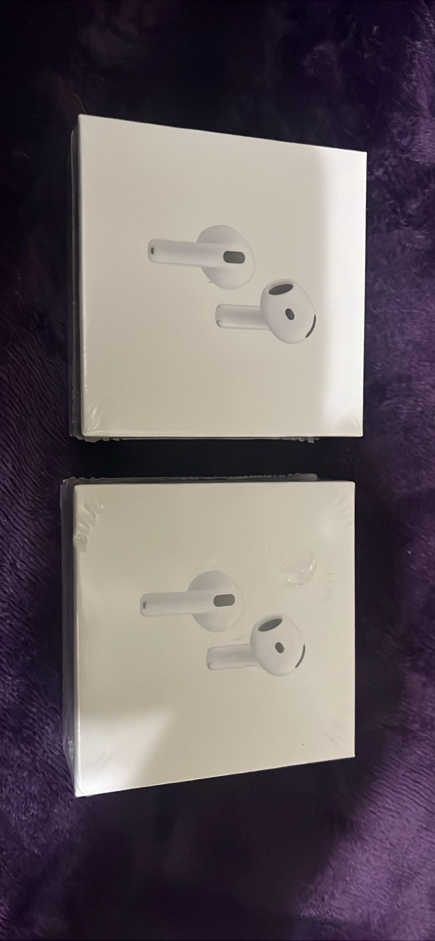 Airpods 4 (Active Noise Cancellation)