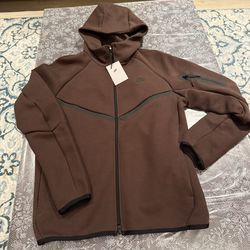Nike Tech Fleece Hoodie Brown – Size M – Brand New