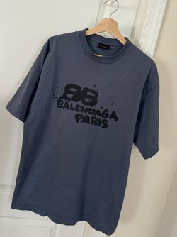Balenci*ga