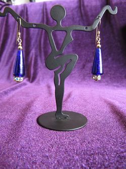 14k Gold Earrings w/ Dark Blue Cone shape Stone Gem w/ Zerconia Diamonds