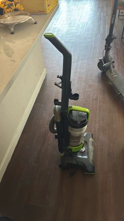 Bissel vacuum cleaner