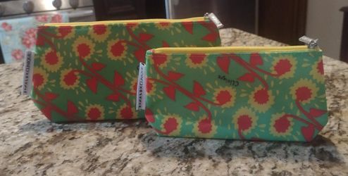 Set Of Two Donald X - Clinique Cosmetics Bags 59 North Houston TX 77016