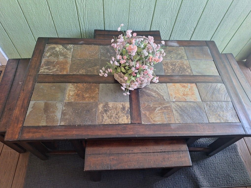 Center Table With 4 Matching Wood Stools
