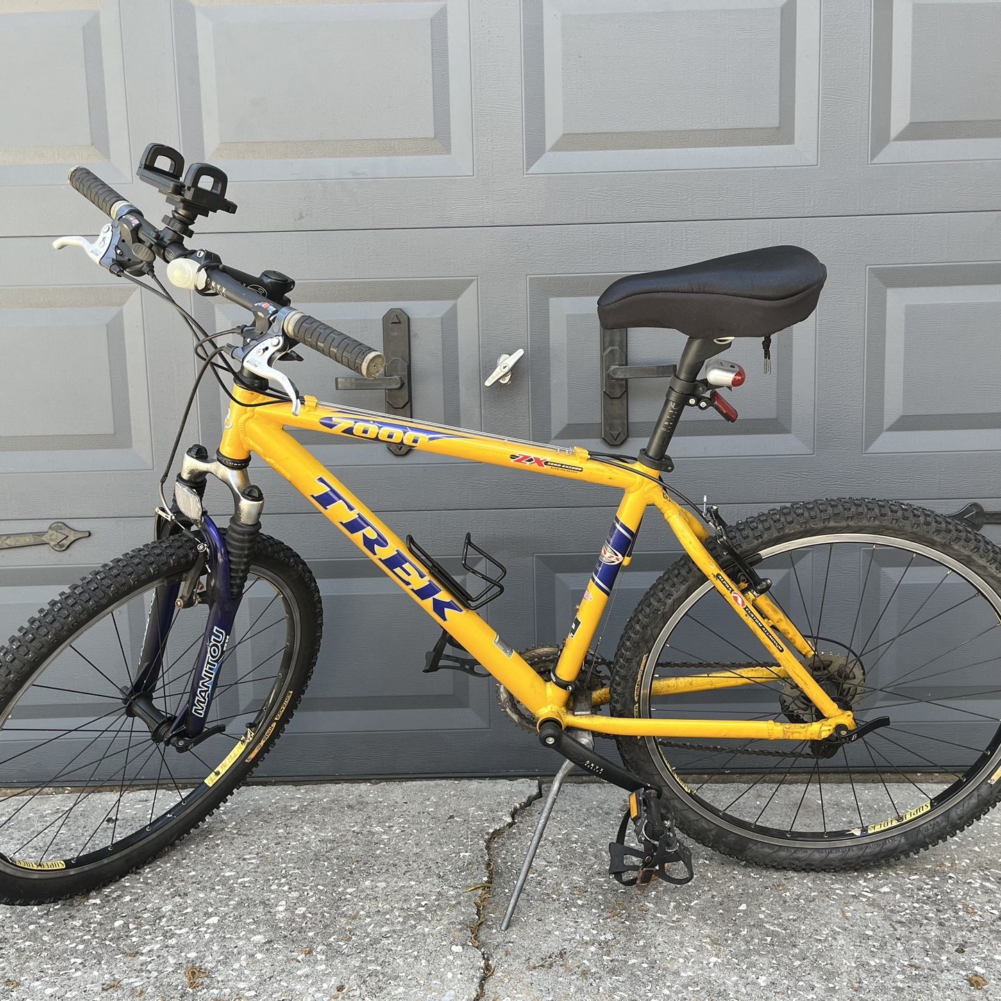 TREK Mountain Bike Bicycle Used 26” Tires Adult Size for Sale in