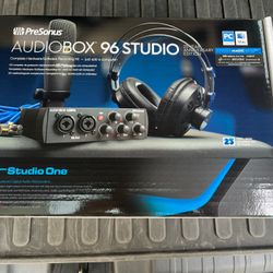 PreSonus AudioBox 96 Studio Bundle 25th Anniversary Edition Standard (Brand New)