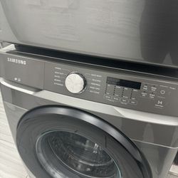 Samsung Front Load Washer/Dryer with Stackable Kit