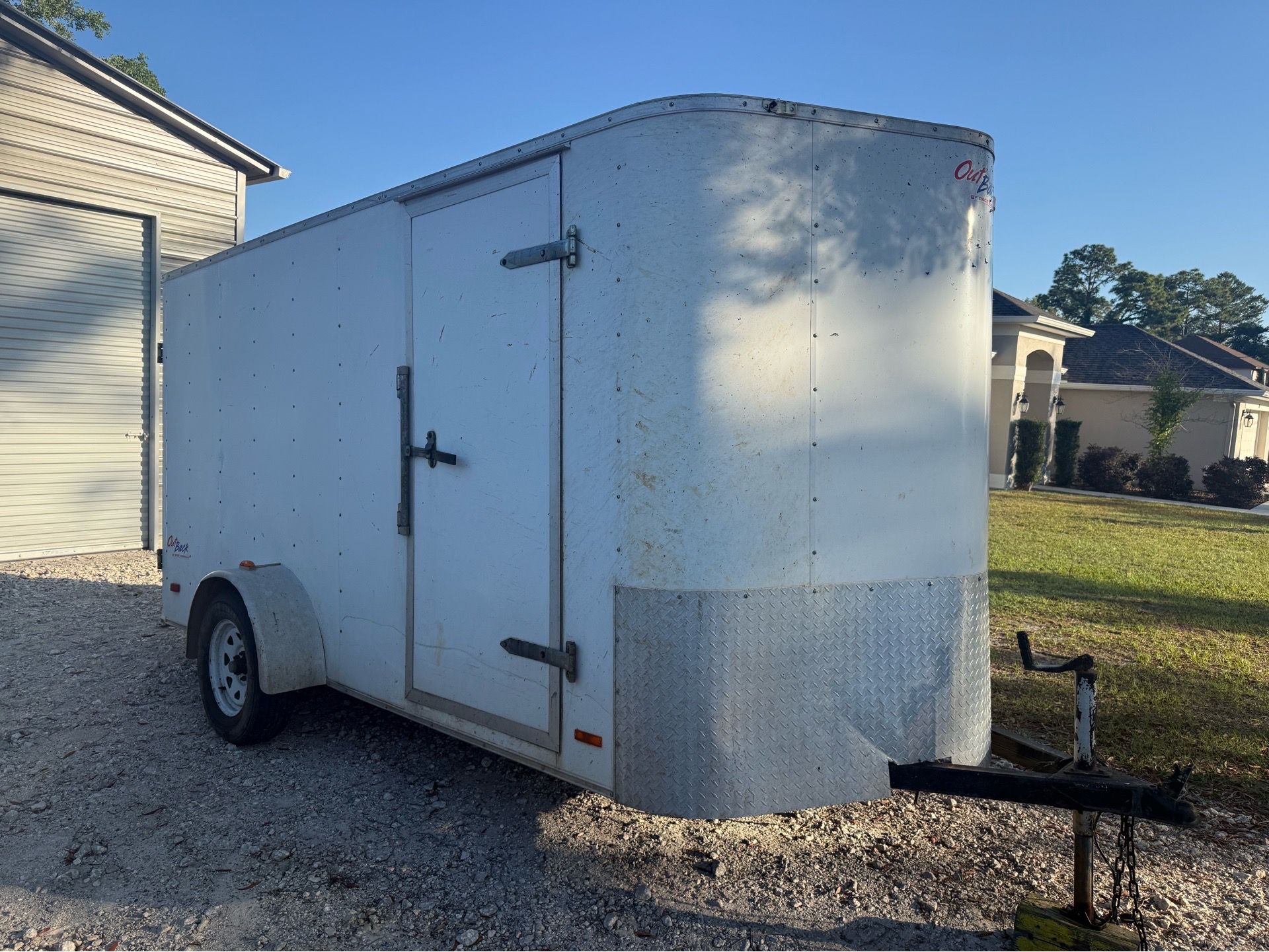 2016 enclosed trailer 6x12