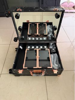 New- Travel Make up - Rolling suitcase/Luxury