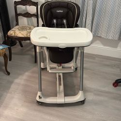 Peppered High Chair