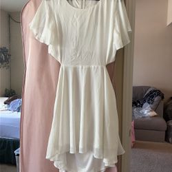 Lulu’s Short Sleeve White Sundress Size XL