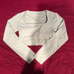 WOMAN SIZE MEDIUM Loyal Origins Beige Long Sleeve Cropped Active Top