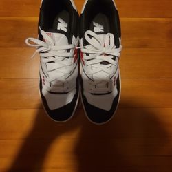 New BALANCE 550 SIZE 10.5M