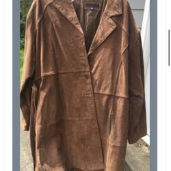 NICE Nearly New Women's leather suede long coat, tan color, heavy fabric, size 3x.