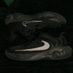 Nike Giannis Immortality 4