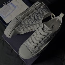 Size 9.5