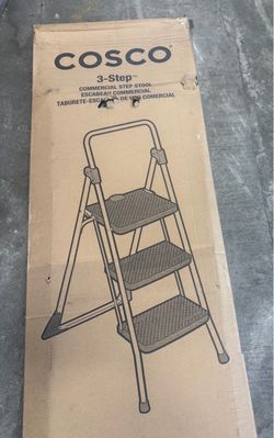 COSCO 3-Step Commercial Folding Step Ladder – 300 lb Capacity