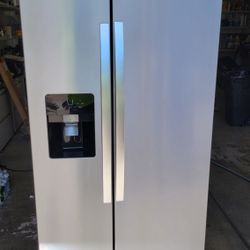 Whirlpool Side By Side Refrigerator 