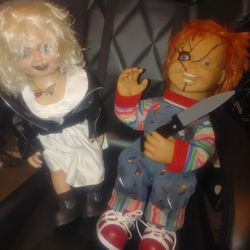 Chuckie & Bride Animatronic Talking And Moving