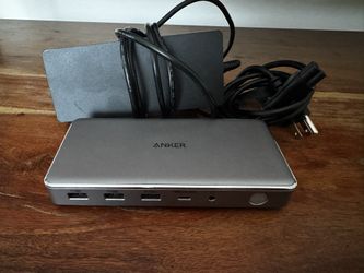 Anker Computer Dock