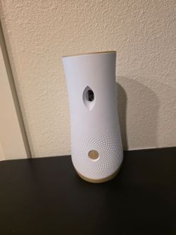 Glade Automatic Spray Holder with 3 Refills