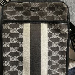 Michael Kors Cooper Signature Logo Flight Bag