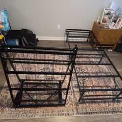 FREE Queen Bed Frame – Must Take Mattress Too (Disposal)