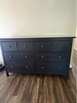 Hemnes 8 drawer ikea dresser with glass top