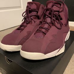 Jordan True Flight Size 12