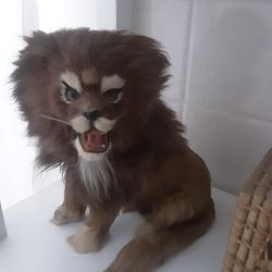 Real Fur Lion Statue 7.5" Tall See Pics For Condition 